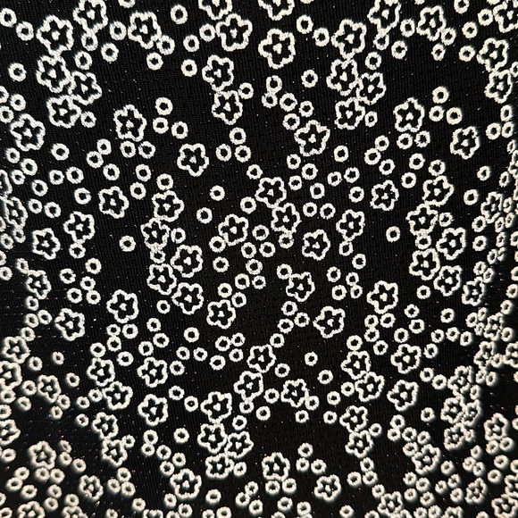 Floral print tank with sparkles - Picture 3 of 6